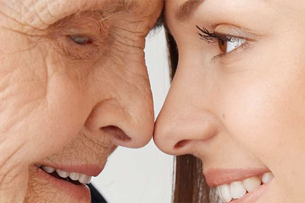 Hautalterung – Wie entstehen Falten